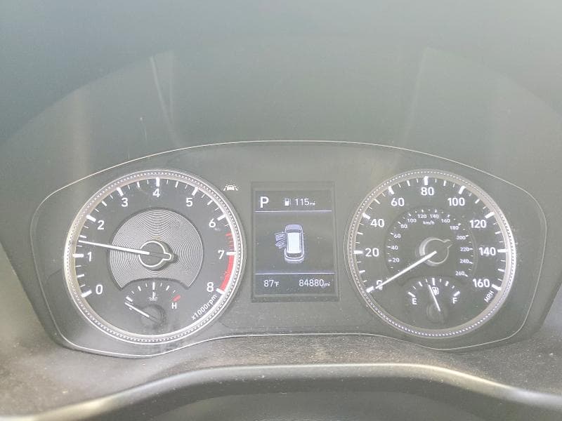2019 HYUNDAI SANTA FE SE 9