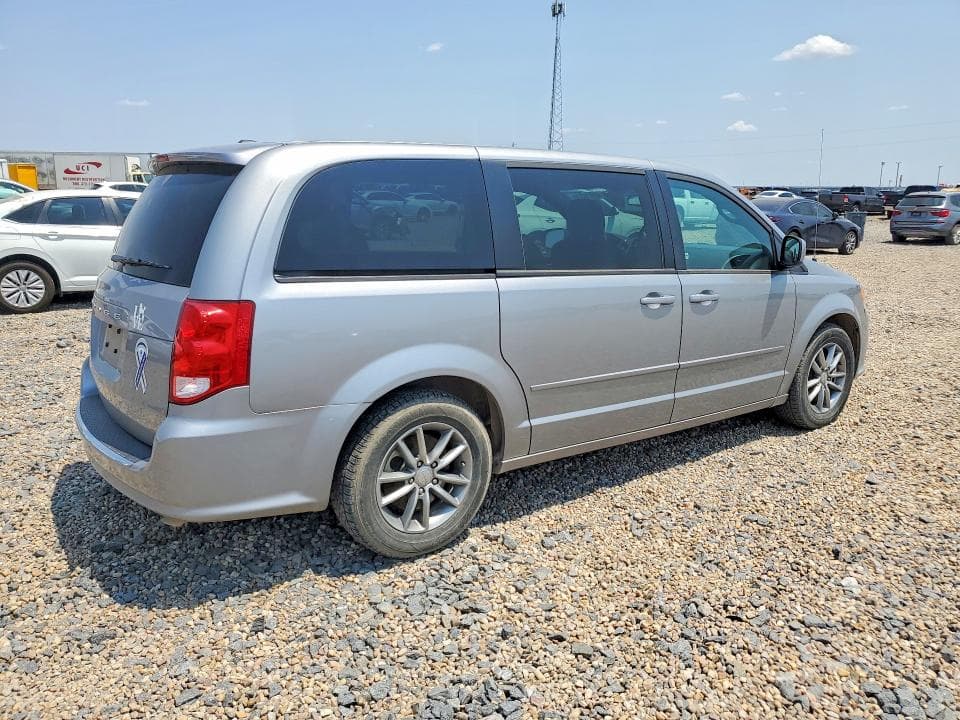 2017 DODGE GRAND CARAVAN SE 3