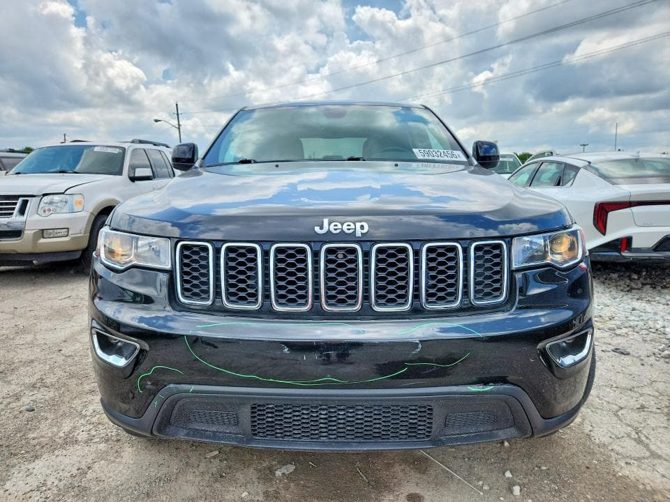 2022 JEEP GRAND CHEROKEE LAREDO E 5