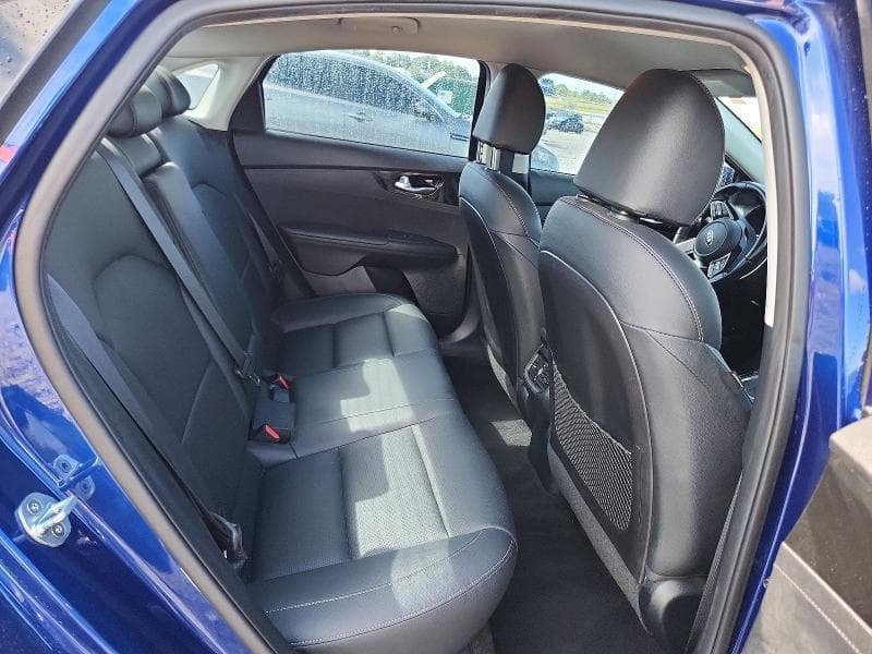 2020 KIA FORTE EX 10