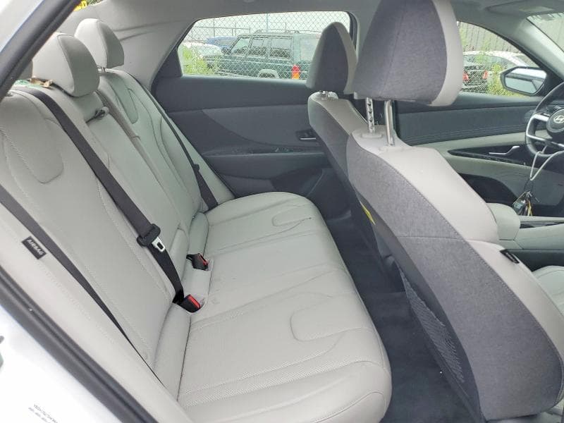 2025 HYUNDAI ELANTRA LIMITED 10