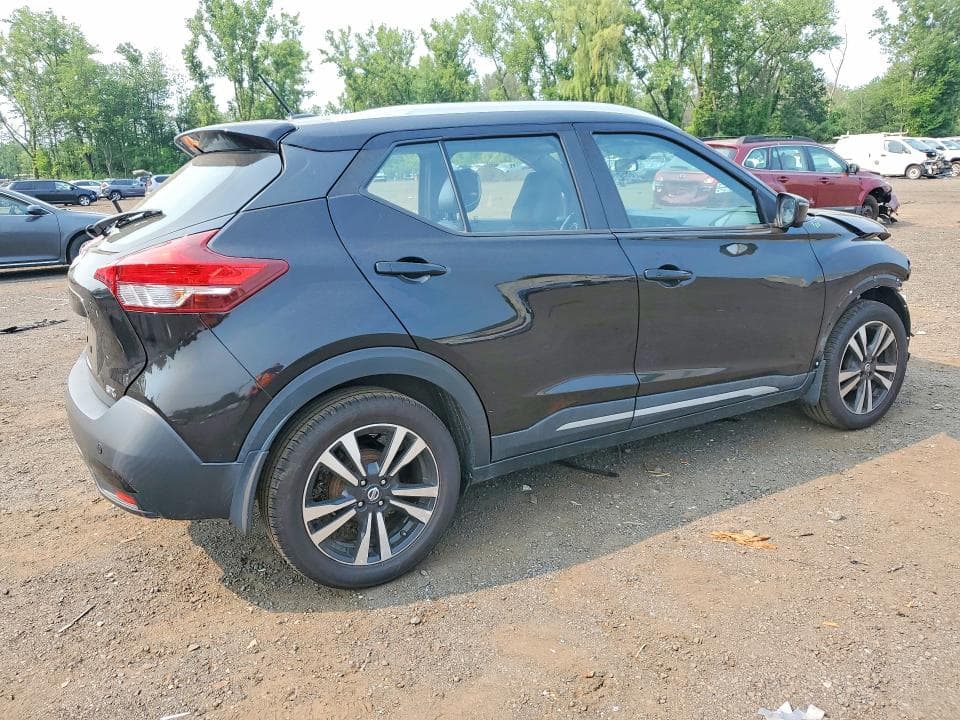 2019 NISSAN KICKS SR 3