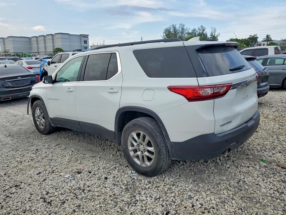 2020 CHEVROLET TRAVERSE LT 2