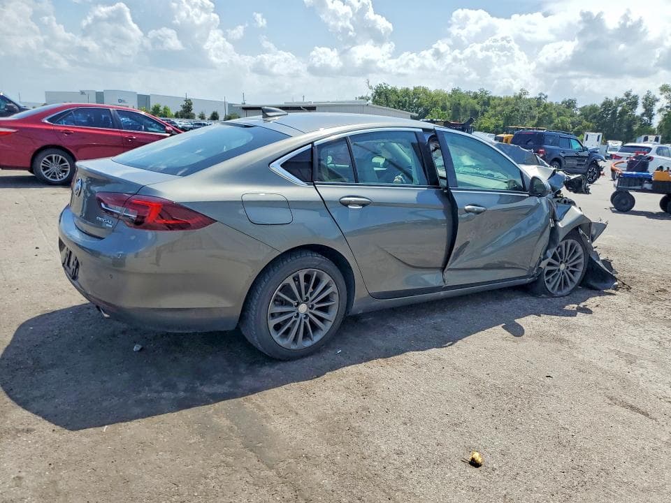 2019 BUICK REGAL ESSENCE 3