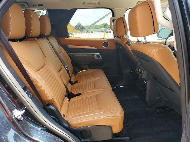 2017 LAND ROVER DISCOVERY FIRST EDITION 11