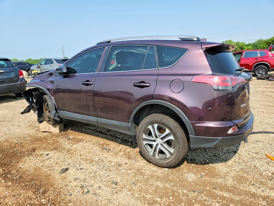 2018 TOYOTA RAV4 LE 2
