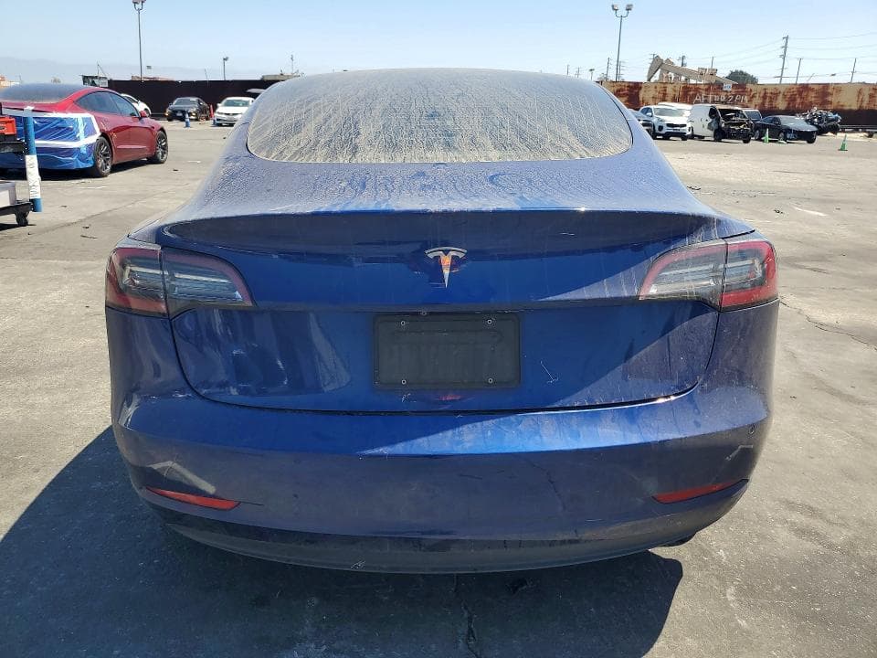 2020 TESLA MODEL 3 6
