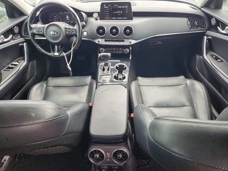2018 KIA STINGER PREMIUM 8