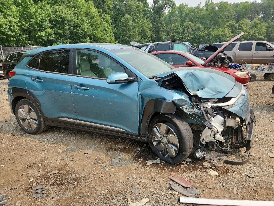 2021 HYUNDAI KONA ULTIMATE 4