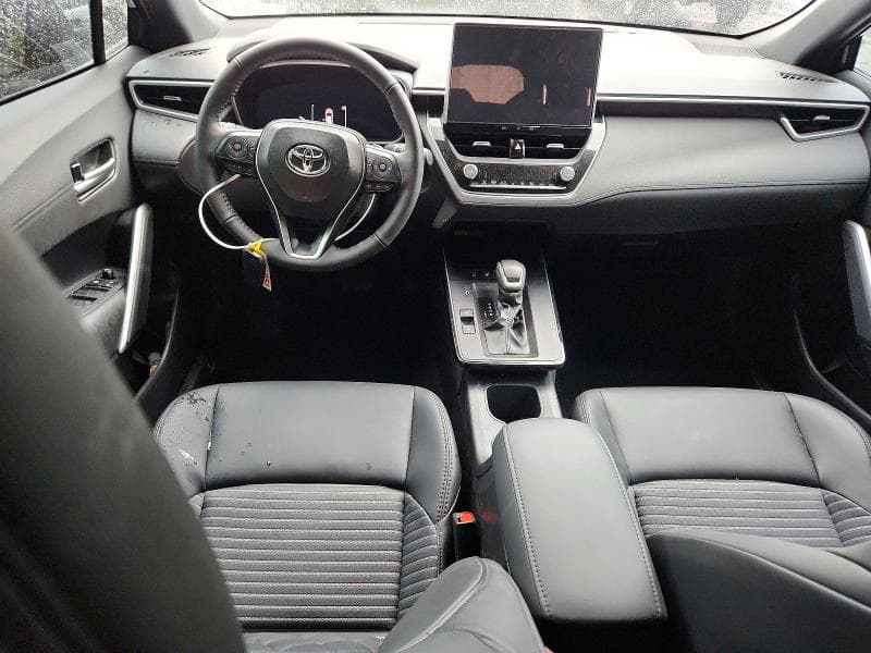 2026 TOYOTA COROLLA CROSS HYBRID XSE 8