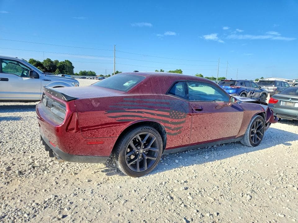 2020 DODGE CHALLENGER SXT 3