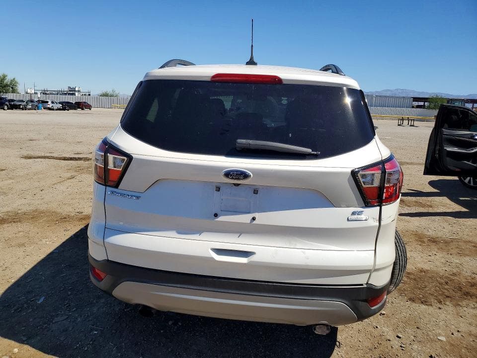 2018 FORD ESCAPE SE 6