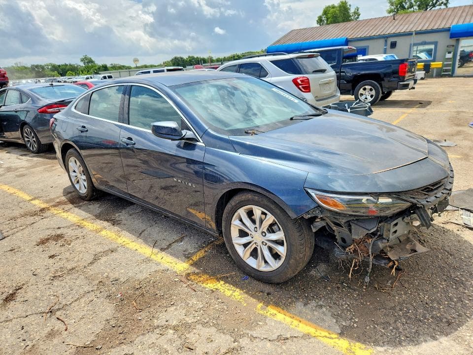 2020 CHEVROLET MALIBU LT 4