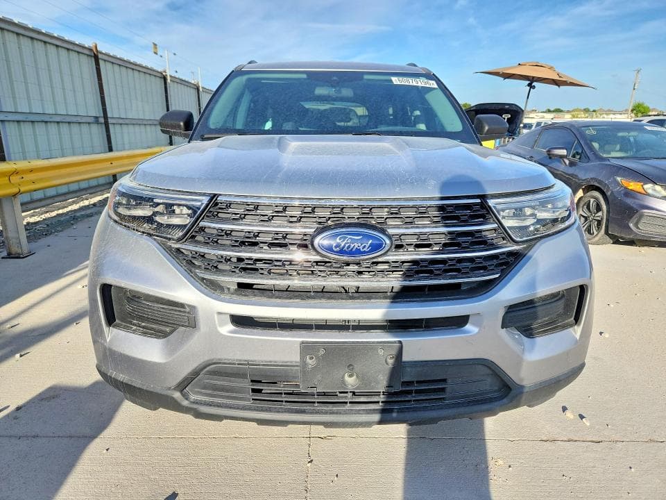2022 FORD EXPLORER XLT 5