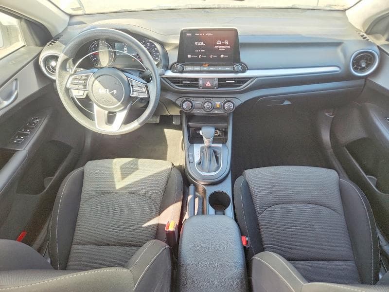 2023 KIA FORTE LXS 8