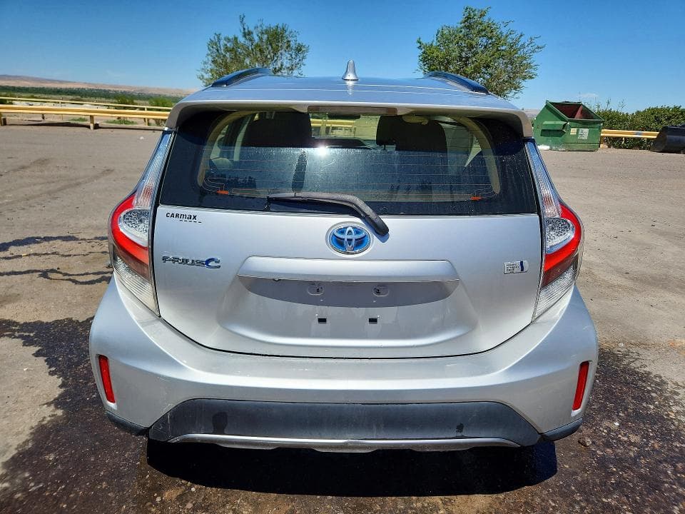 2018 TOYOTA PRIUS C TWO 6