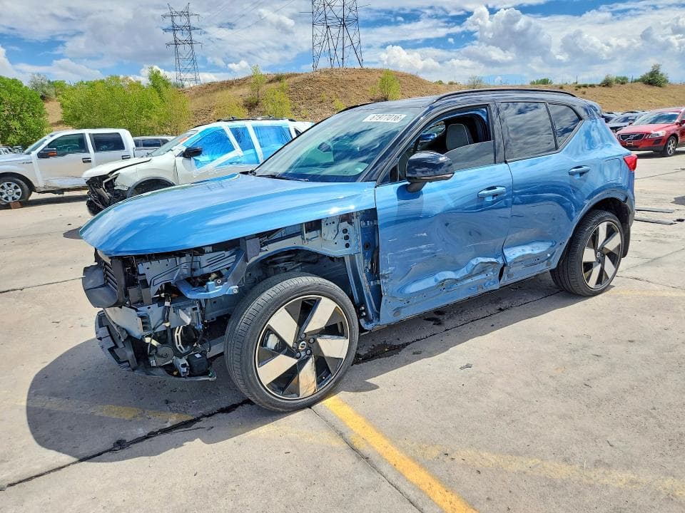 2023 VOLVO XC40 RECHARGE ULTIMATE