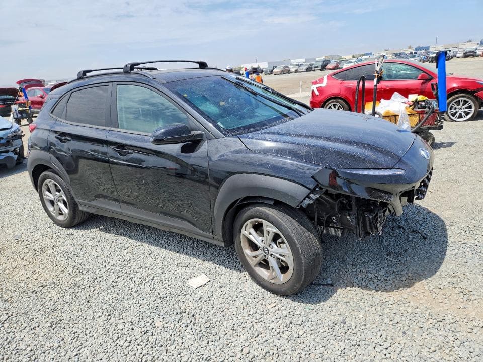 2023 HYUNDAI KONA SEL 4