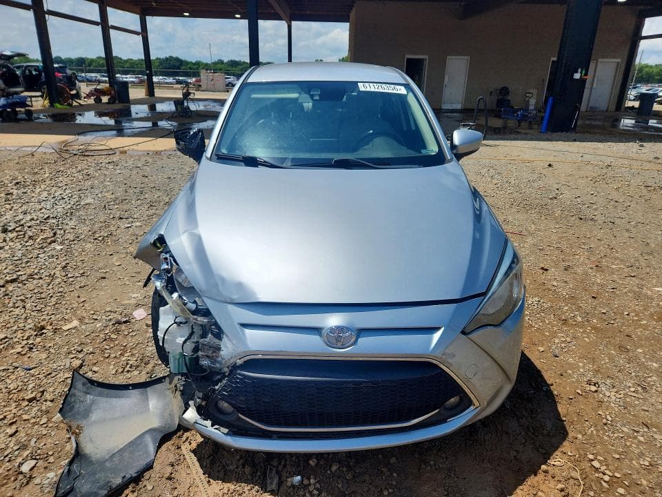 2019 TOYOTA YARIS 5