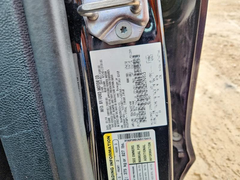 2019 FORD FUSION SE 12