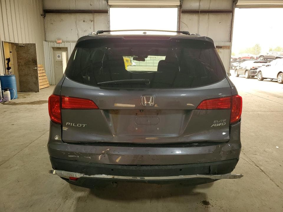 2017 HONDA PILOT ELITE 6