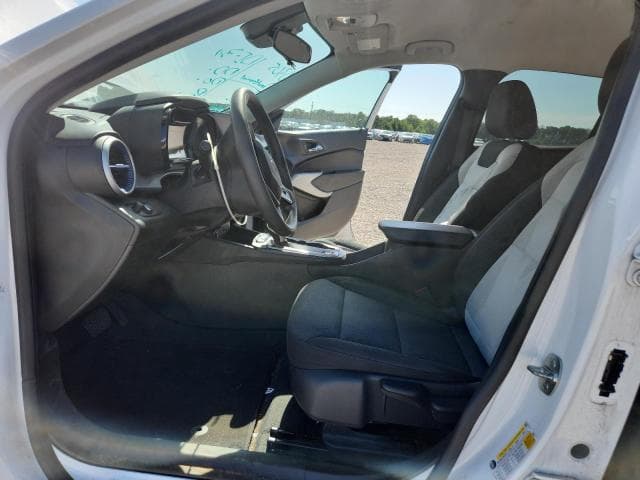 2025 CHEVROLET TRAX LS 7