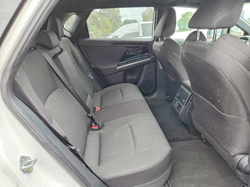 2025 SUBARU SOLTERRA PREMIUM 11