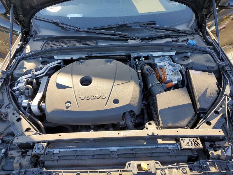 2024 VOLVO S60 PLUS 11