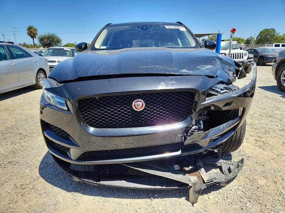 2018 JAGUAR F-PACE PRESTIGE 5