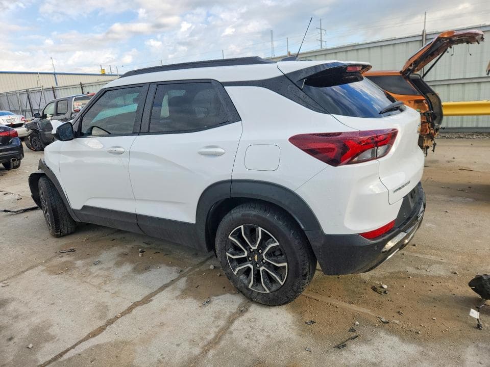 2023 CHEVROLET TRAILBLAZER ACTIV 2