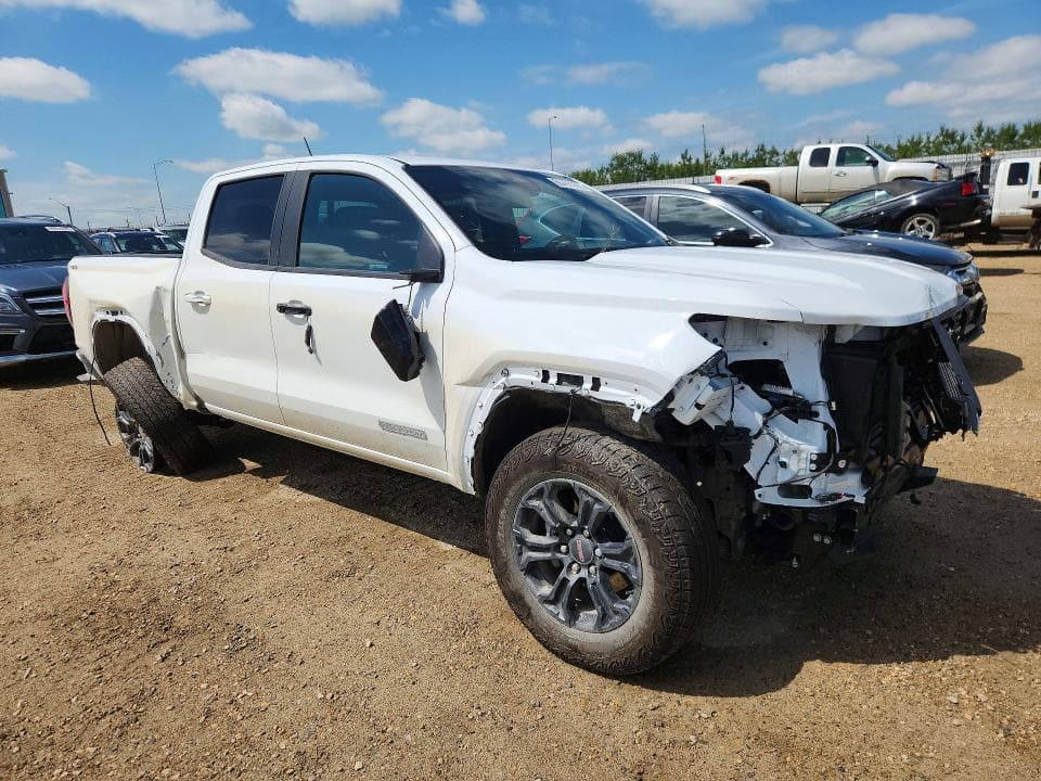 2025 GMC CANYON ELEVATION 4