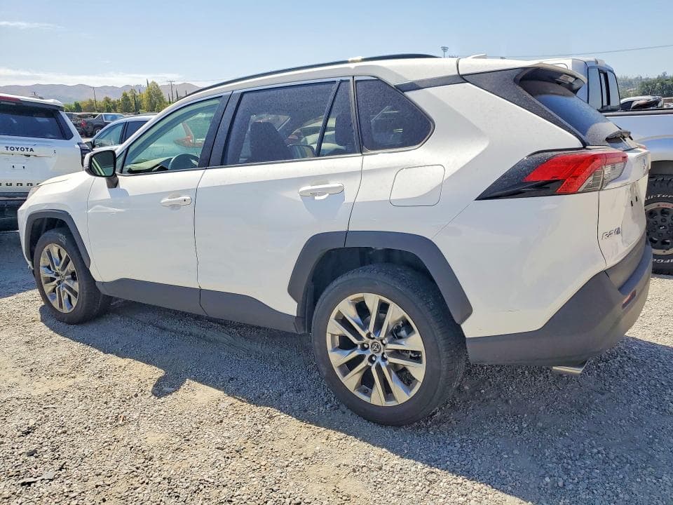 2019 TOYOTA RAV4 XLE PREMIUM 2