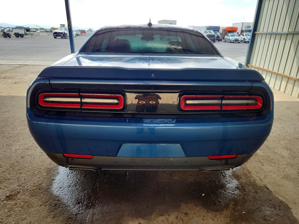 2022 DODGE CHALLENGER R/T 6