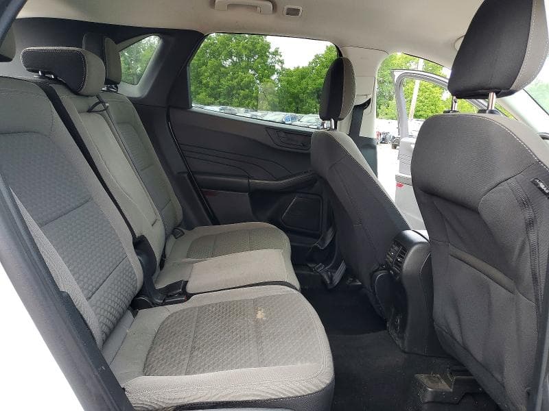 2022 FORD ESCAPE SE 11