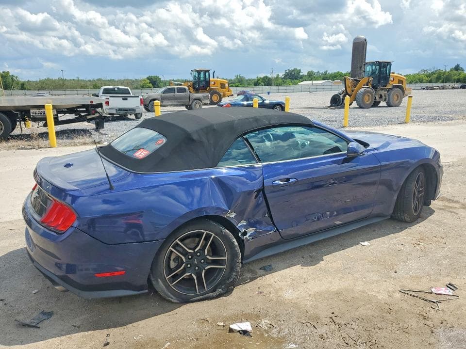 2020 FORD MUSTANG 3