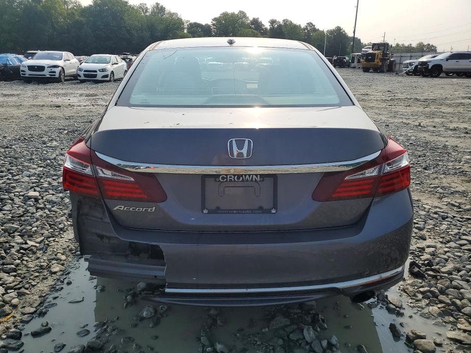 2017 HONDA ACCORD EX 6