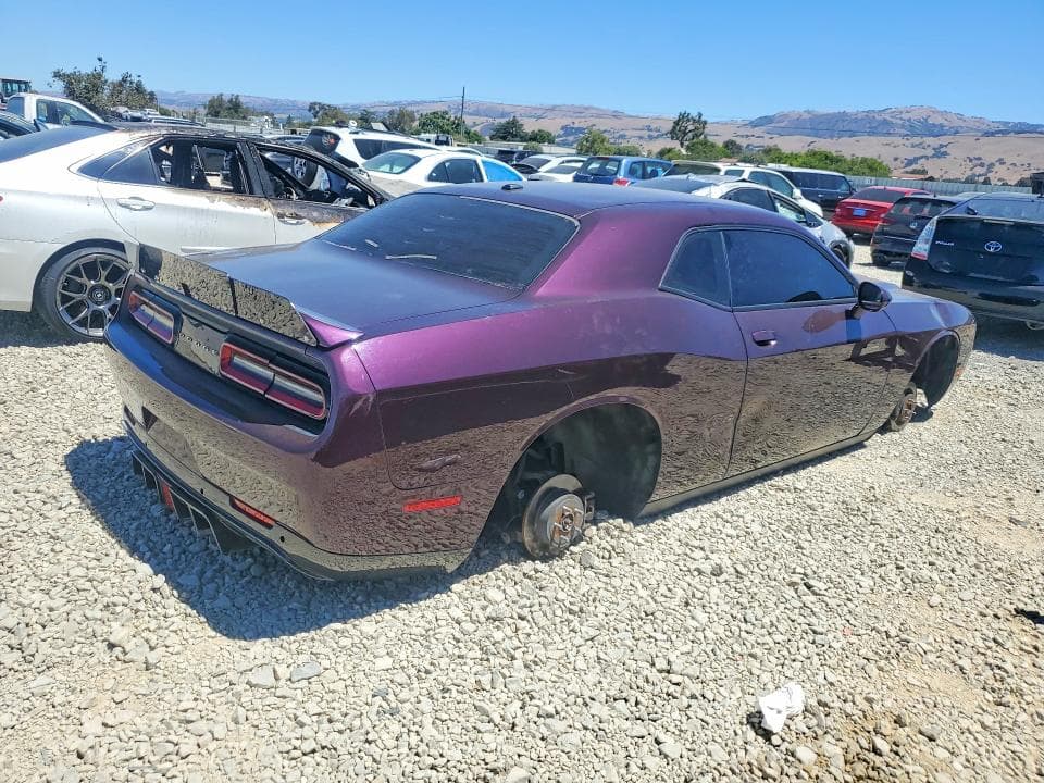 2020 DODGE CHALLENGER SXT 3