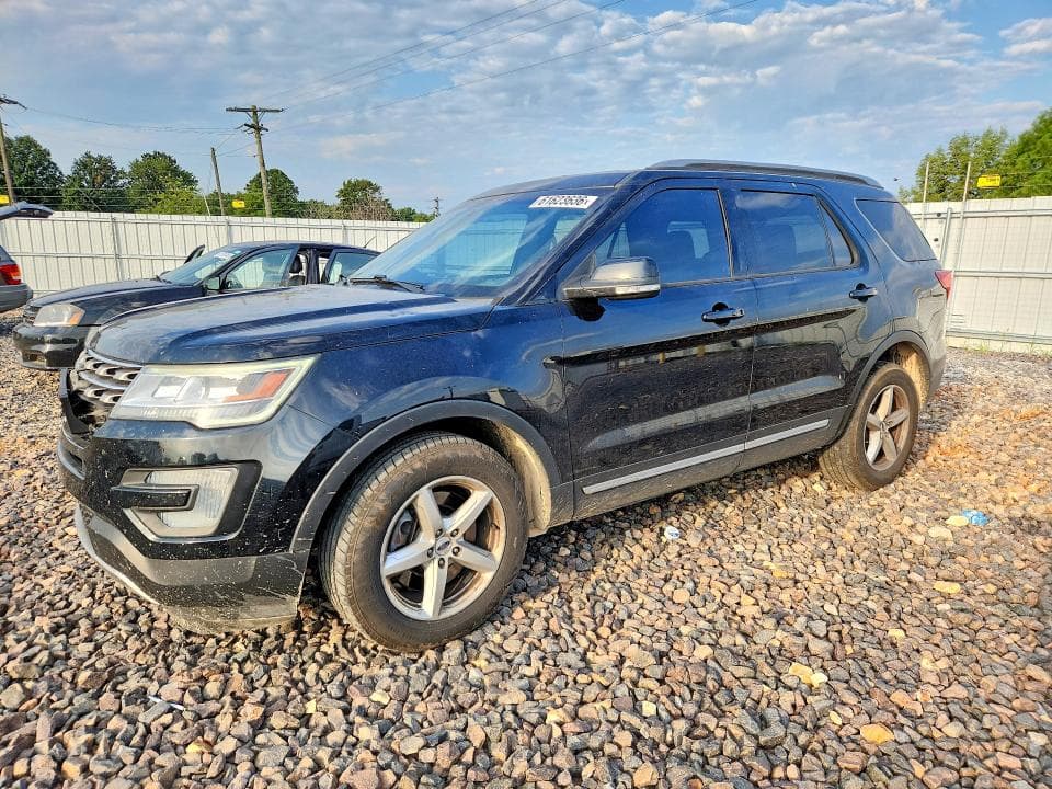 2017 FORD EXPLORER XLT - 1