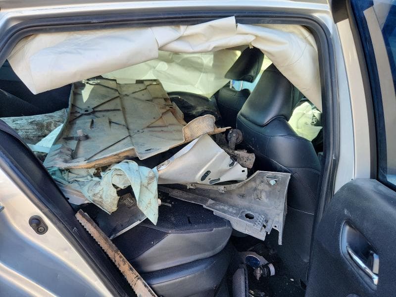 2019 TOYOTA PRIUS XLE 10