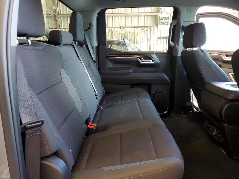 2025 CHEVROLET SILVERADO C1500 LT 10