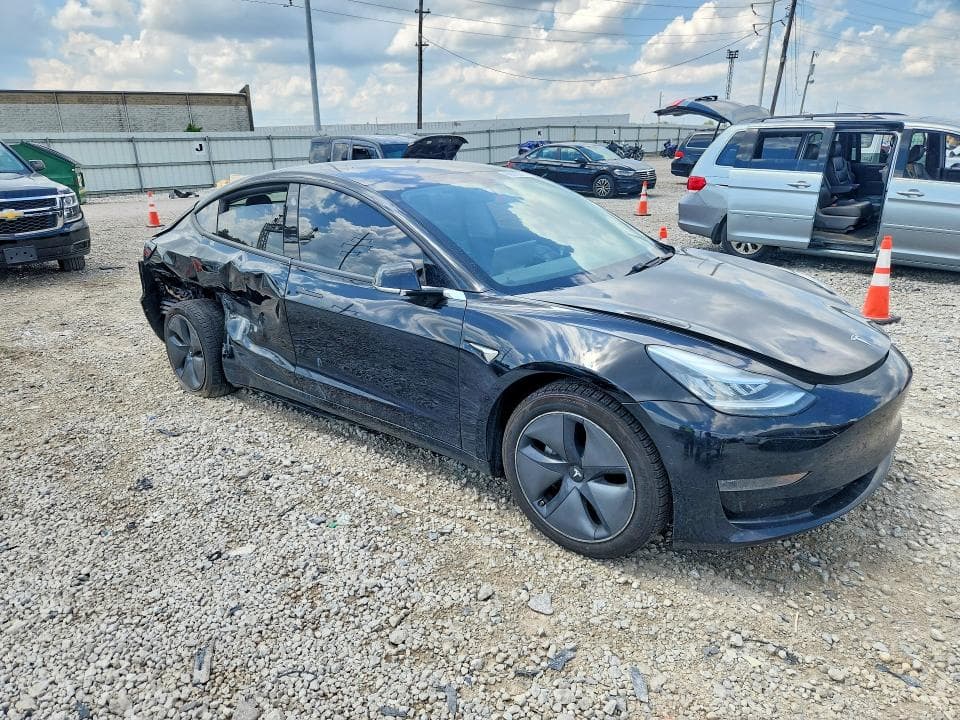 2020 TESLA MODEL 3 4