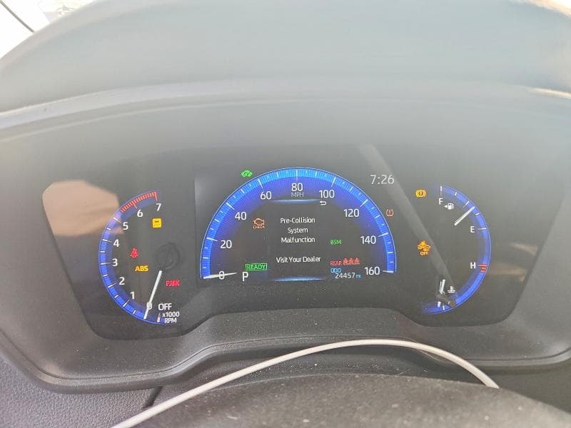 2022 TOYOTA COROLLA LE 9