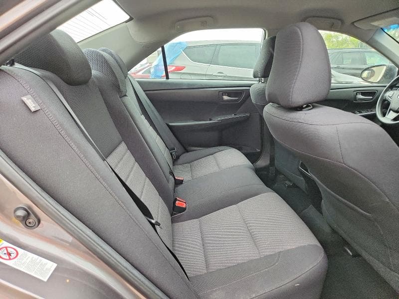 2017 TOYOTA CAMRY LE 10