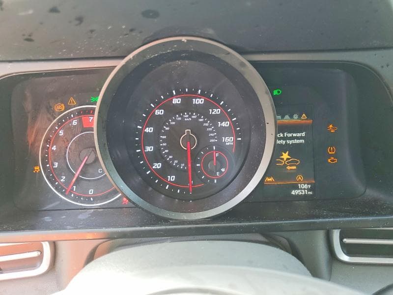 2022 HYUNDAI ELANTRA SE 9