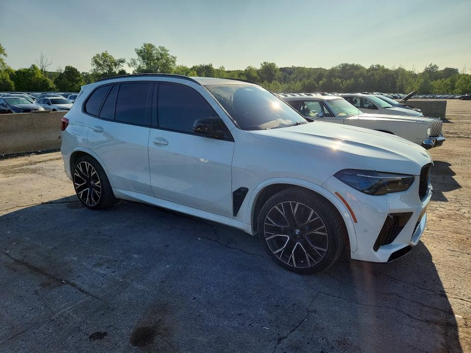 2022 BMW X5 M 4
