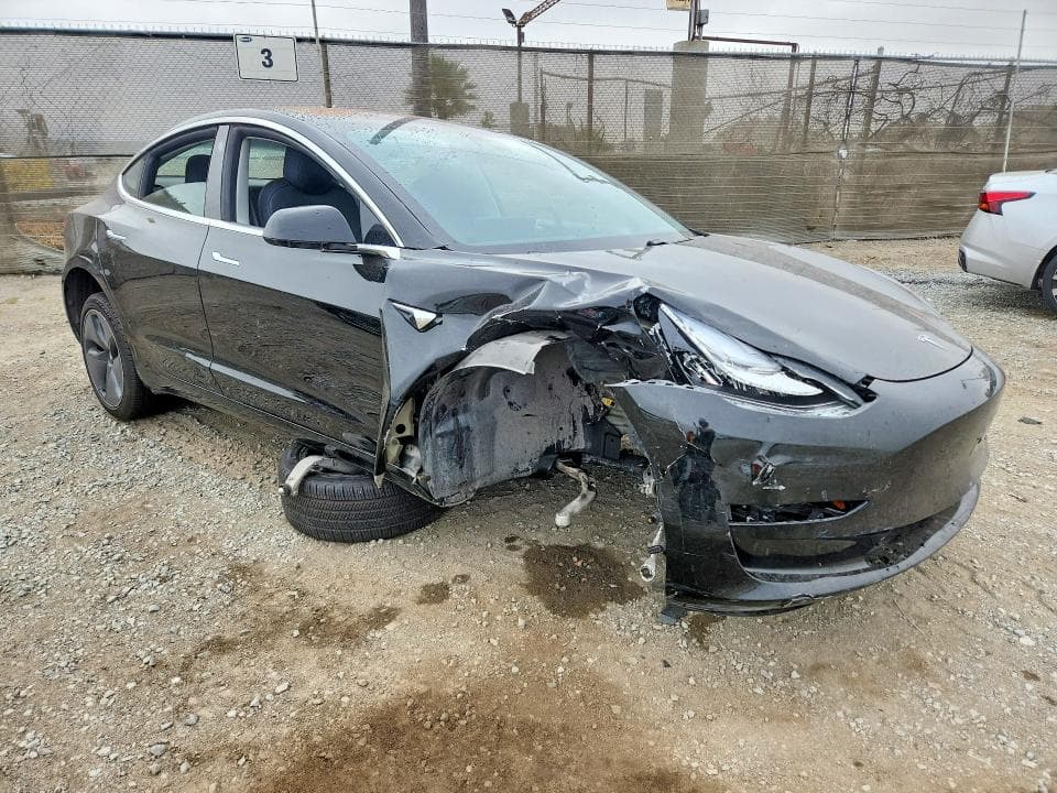 2019 TESLA MODEL 3 4