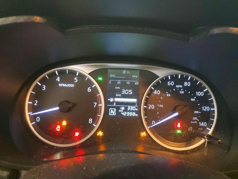 2020 NISSAN VERSA S 9