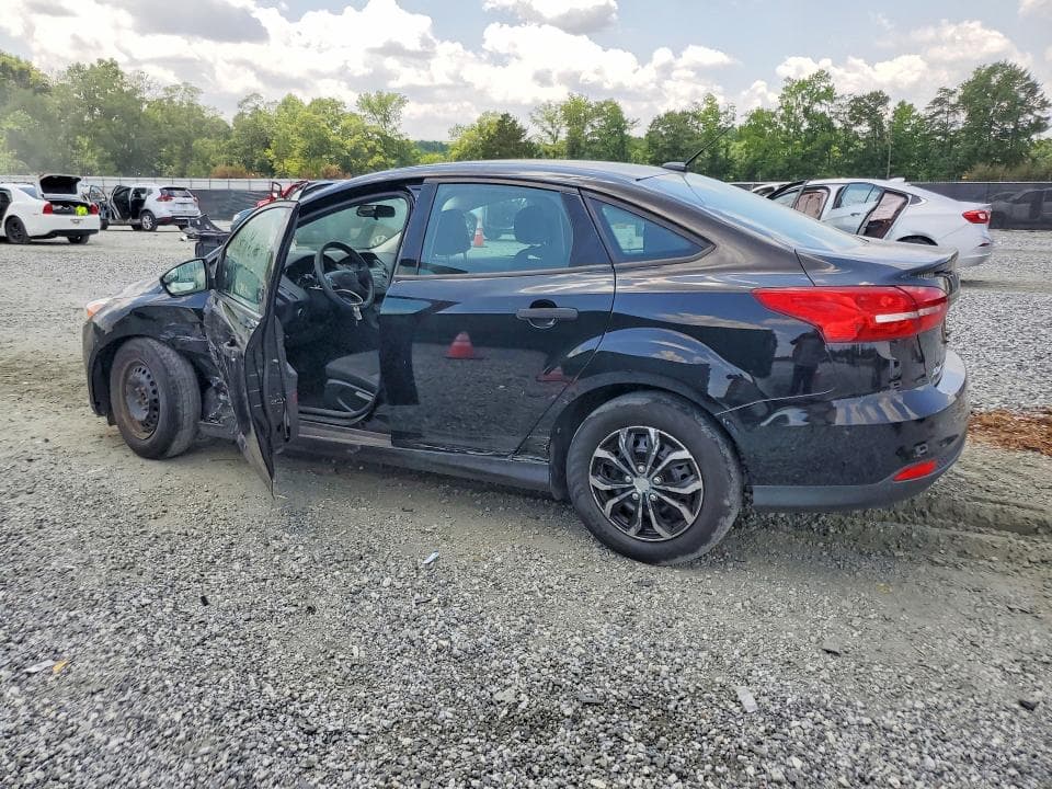 2018 FORD FOCUS S 2