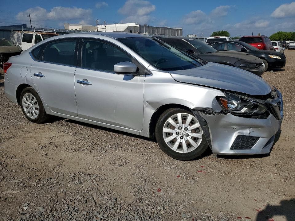 2018 NISSAN SENTRA S 4