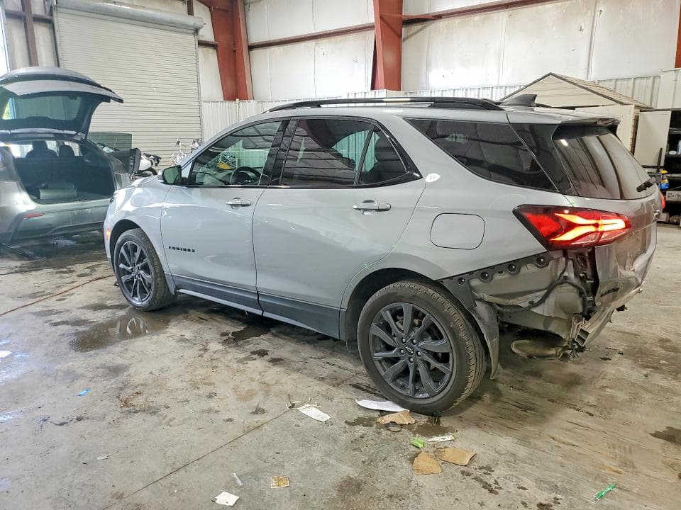 2024 CHEVROLET EQUINOX RS 2